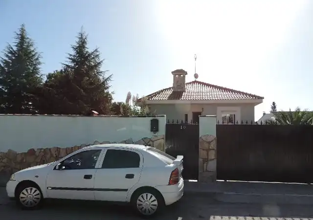 Piso en venta en Villa del Prado