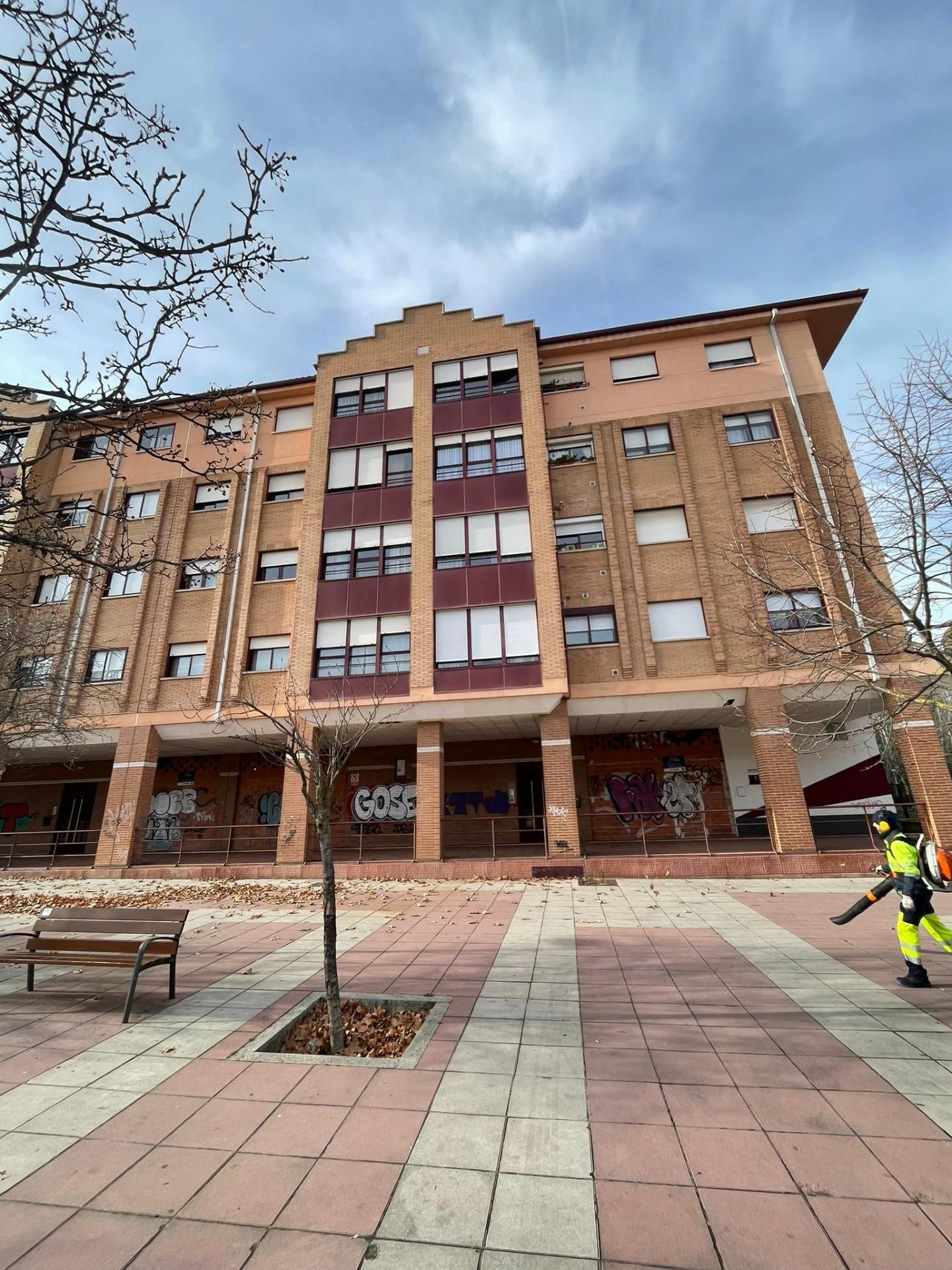 Pis de lloguer a Plaza Ribera de Castilla, Rondilla