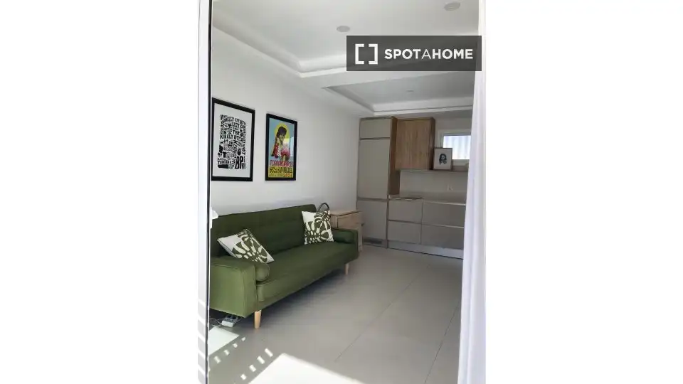 Habitación en La Carihuela - Los Nidos
