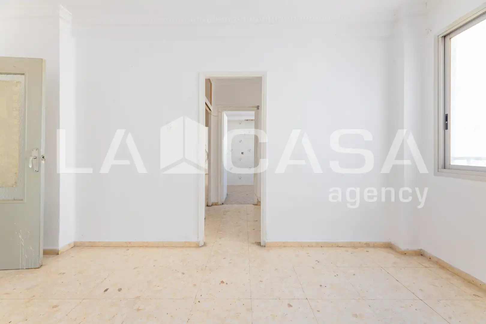 Flat for sale in Valencia