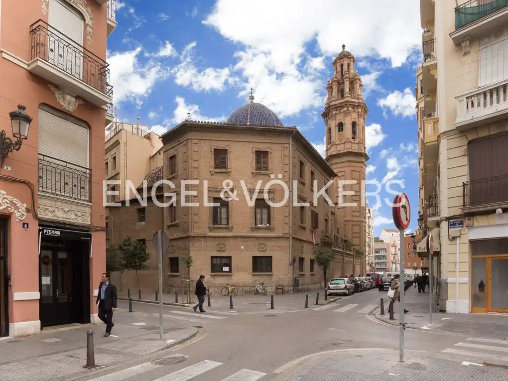 Außenansicht von Dachboden zum Verkauf in Valencia mit Klimaanlage, Heizung und Parkett