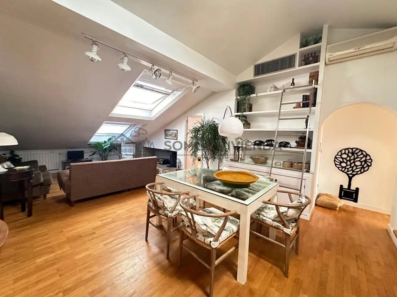 Ático con ascensor en venta en Emilia Pardo Bazán, imagen 2