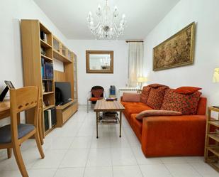 Living room of Flat for sale in  Madrid Capital