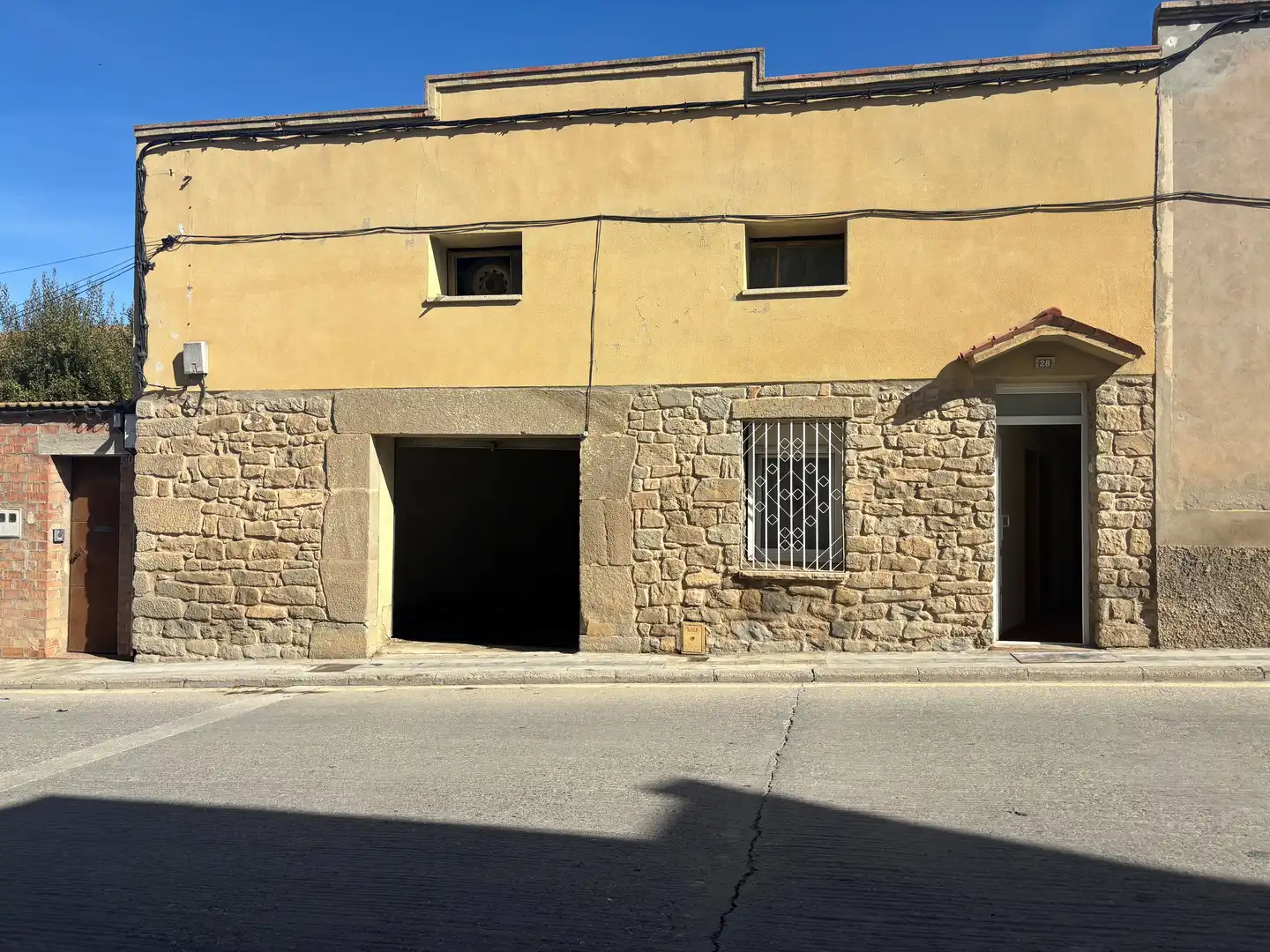 Vista exterior de Casa o xalet en venda en Castellserà amb Calefacció i Terrassa