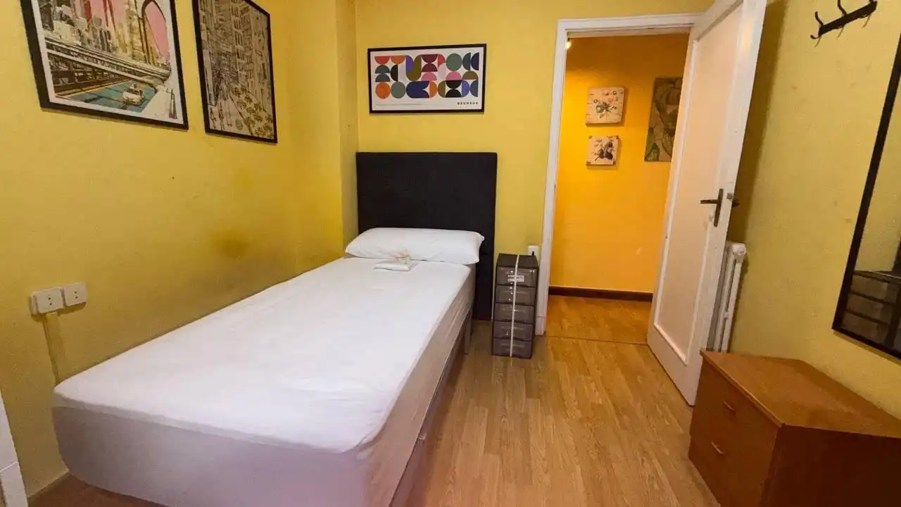 Appartamento con terrazza in affitto a Centro, imagen 16