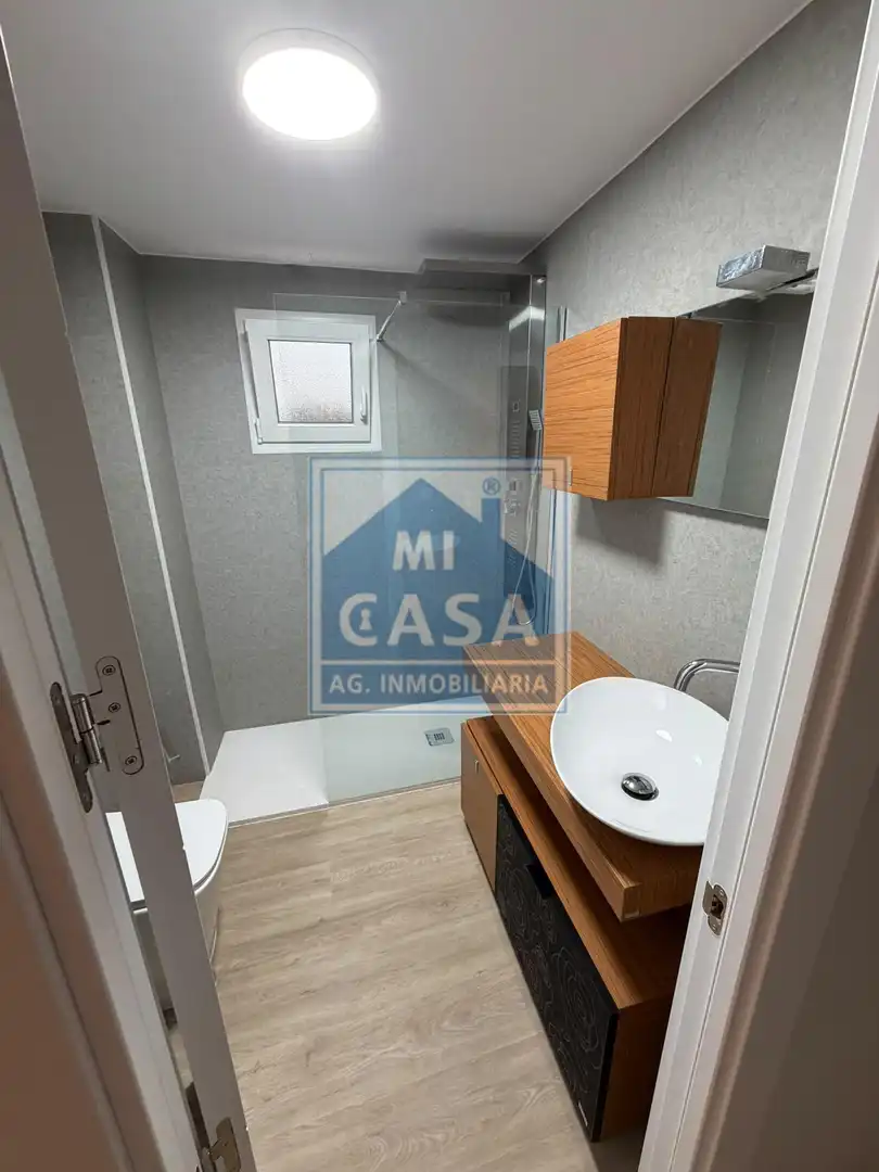 Baño de Piso de alquiler en Mérida con Aire acondicionado, Calefacción y Trastero