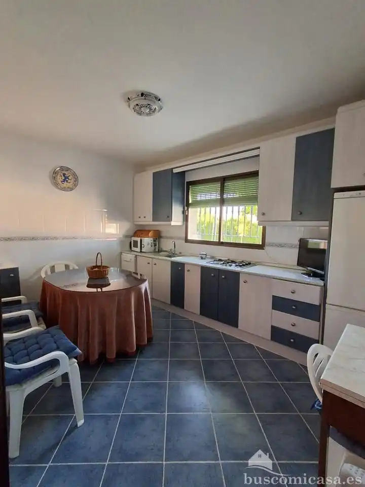 Cuina de Casa o xalet en venda en Loja amb Aire condicionat, Jardí privat i Terrassa