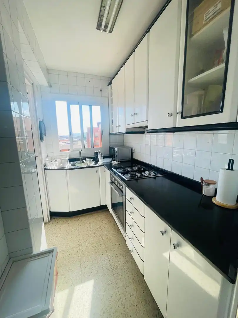 Küche von Wohnung zum Verkauf in Barcelona mit Heizung