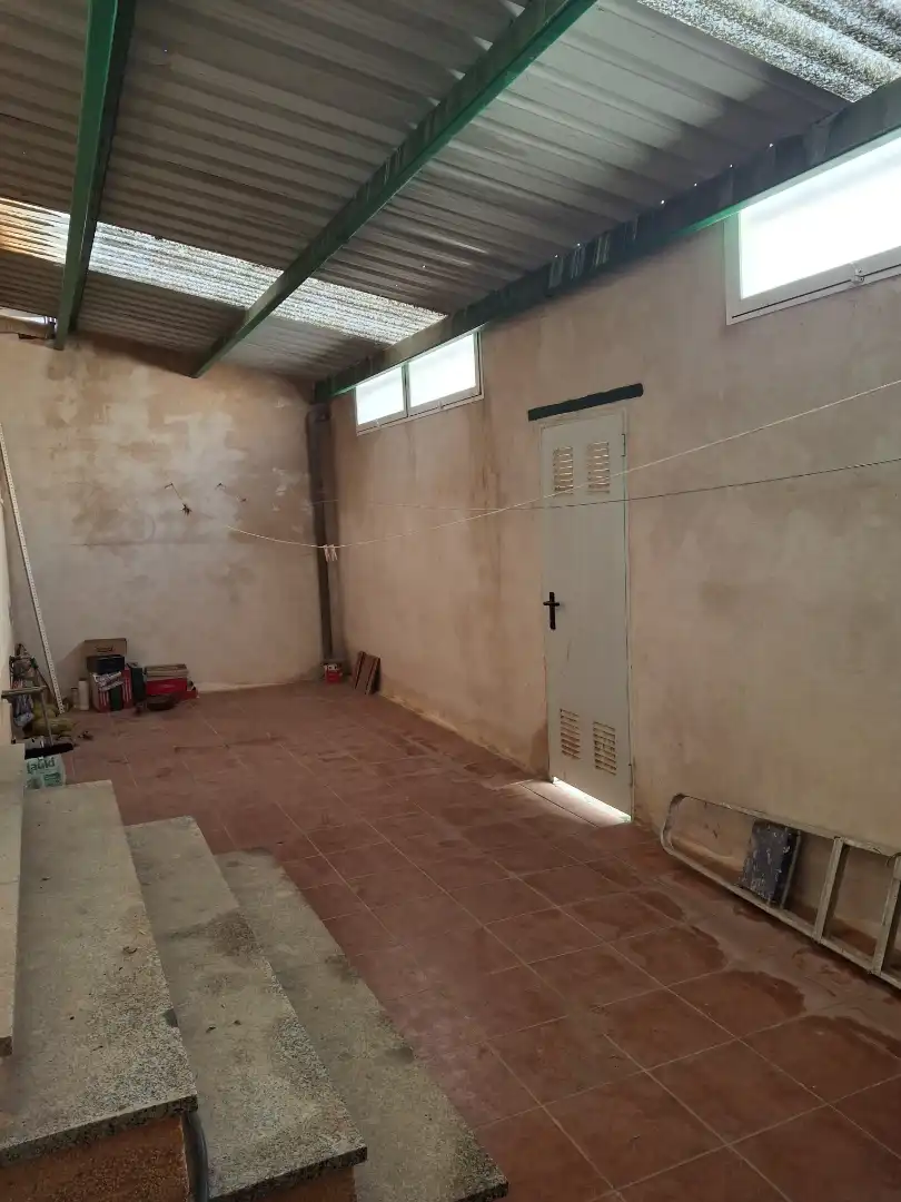 Casa adosada en venta en La Puebla de Almoradiel con Calefacción, Jardín privado y Amueblado