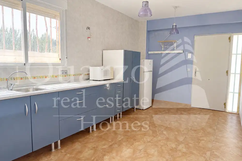 Kitchen of Study for sale in Dénia  with Heating