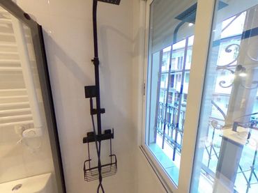 Flat with lift to rent in Calle de Luis Villa