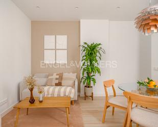 Living room of Apartment for sale in  Madrid Capital  with Air Conditioner