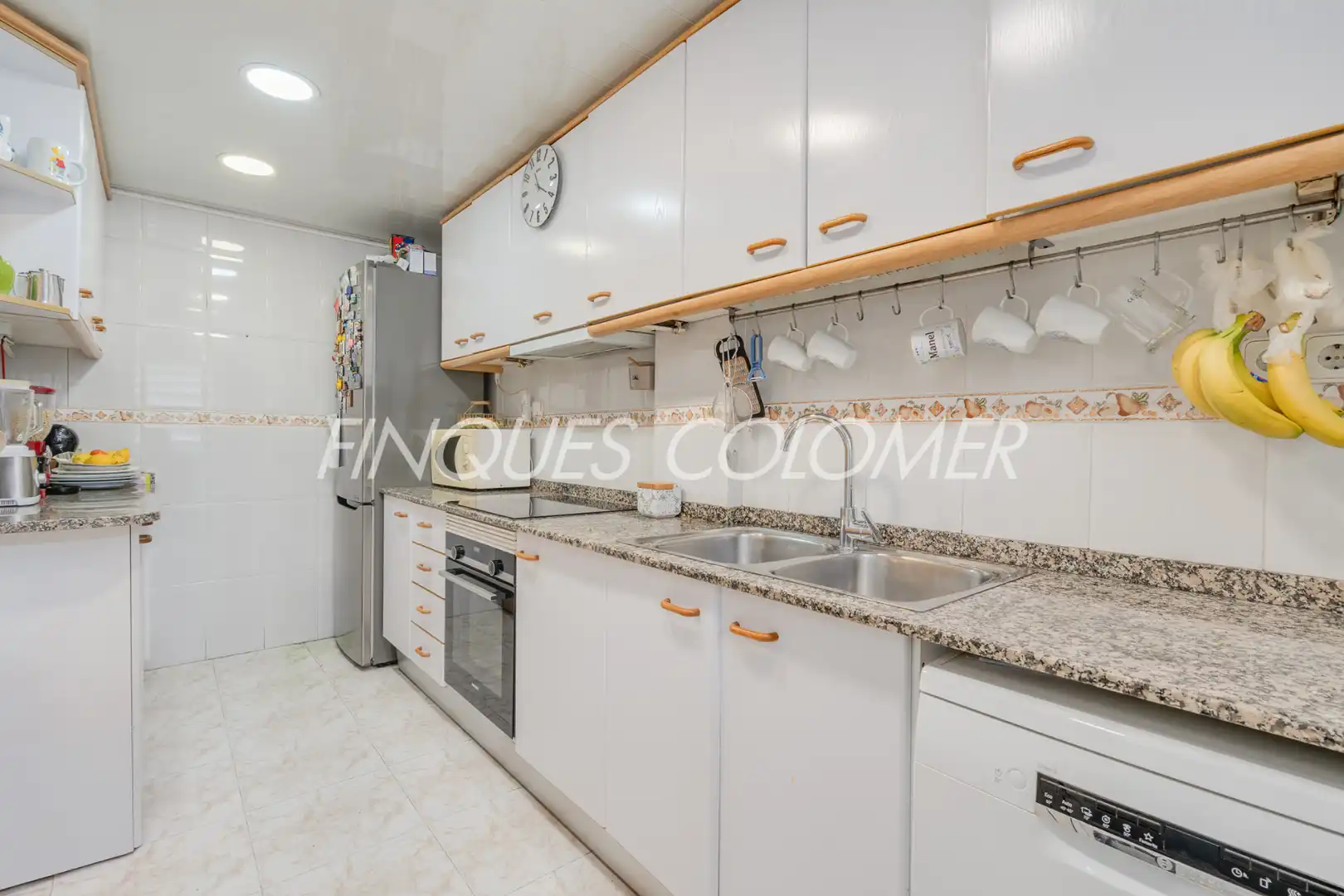Cocina de Dúplex en venta en Rubí con Aire acondicionado, Calefacción y Jardín privado