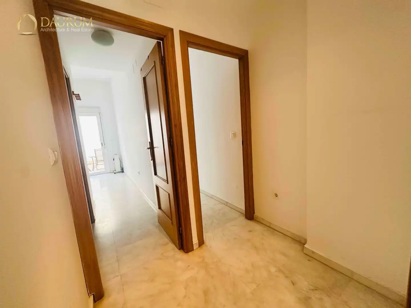 Flat for sale in Sevilla  with Air Conditioner, Heating and Terrace