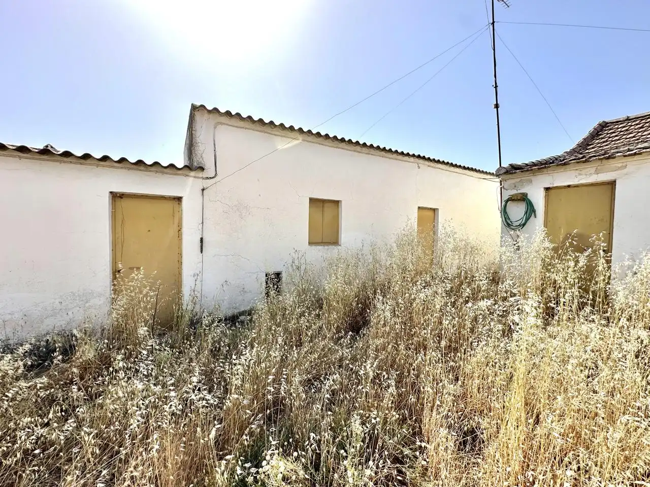 Vista exterior de Casa o xalet en venda en Antequera amb Jardí privat i Traster