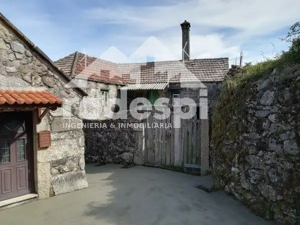 Casa en venta en Covelo, imagen 2