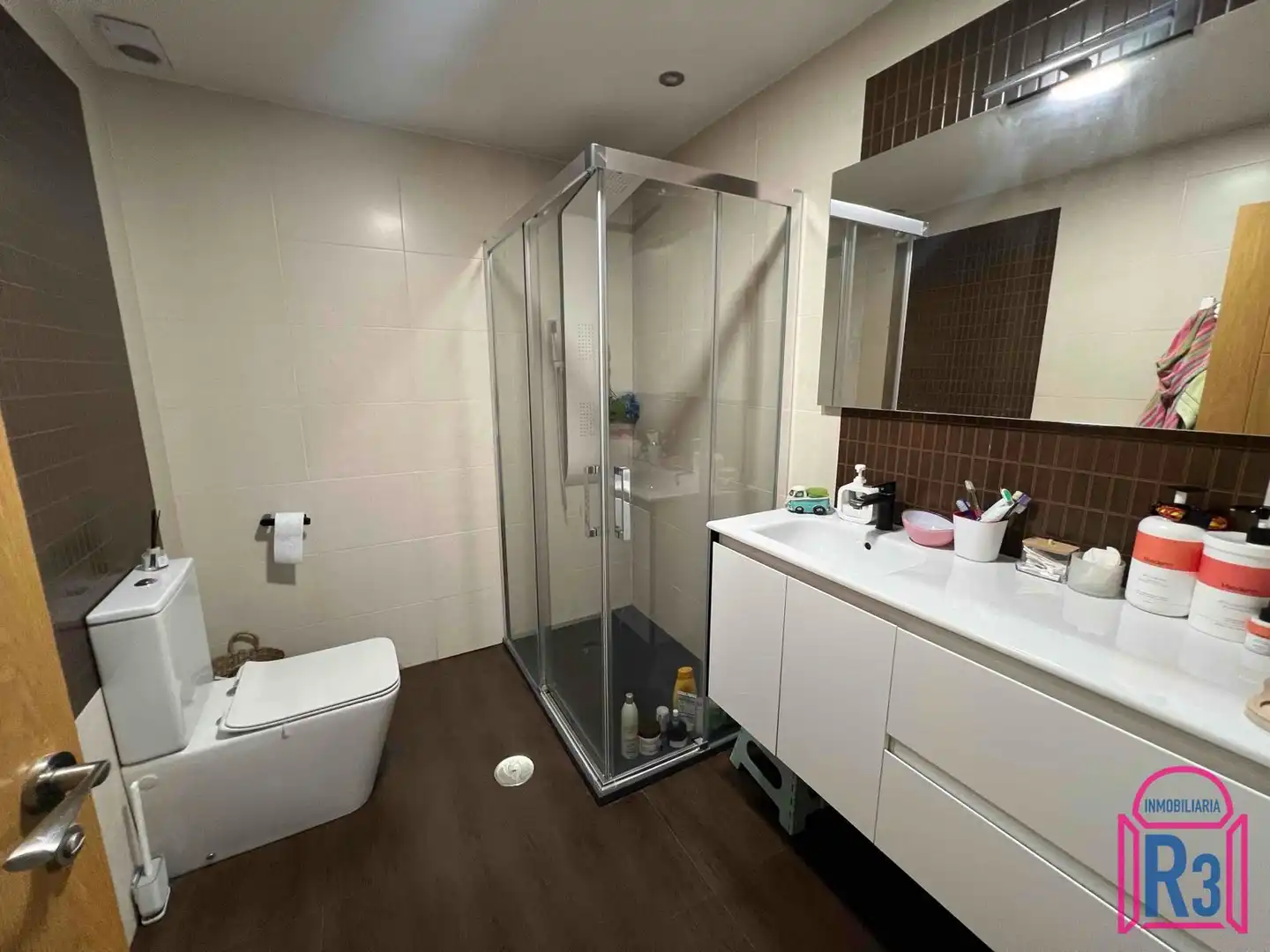 Baño de Casa adosada en venta en Garrafe de Torío con Calefacción