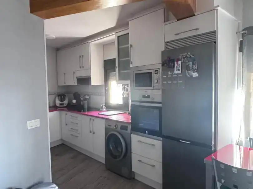 Cuina de Pis en venda en Garganta la Olla amb Traster, Moblat i Balcó