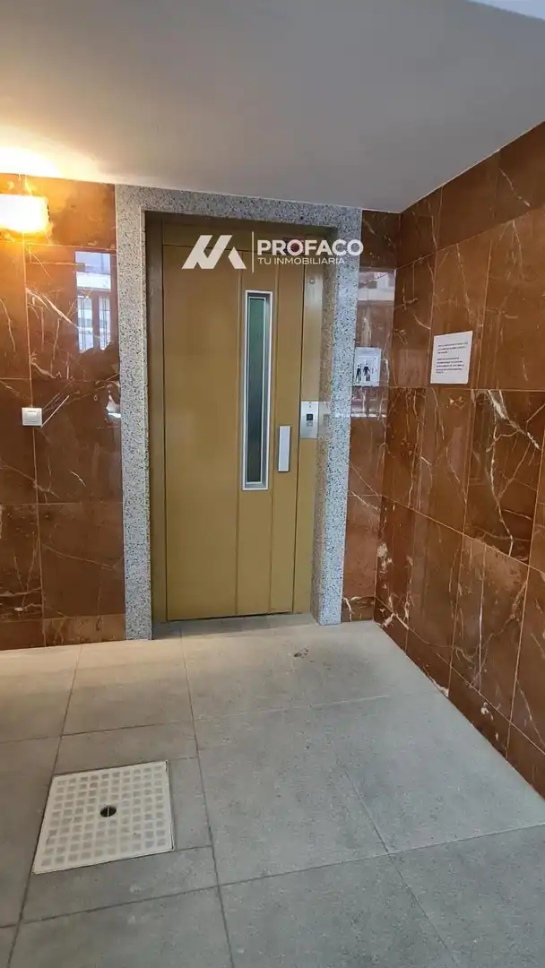 Pis en venda en O Carballiño   amb Calefacció i Traster