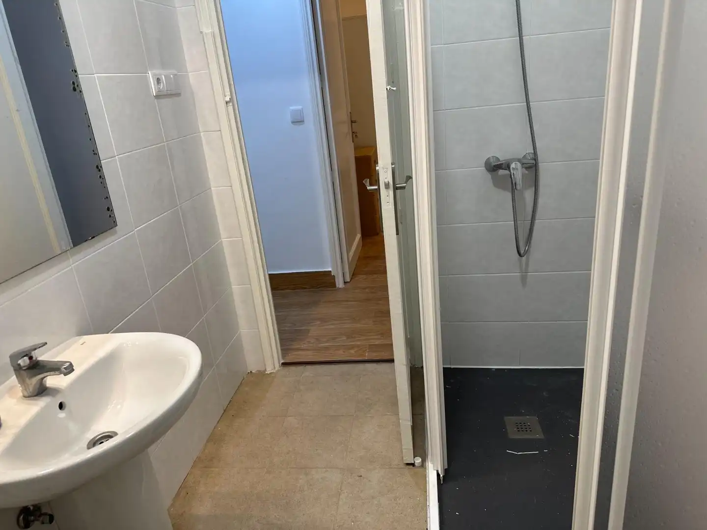 Badezimmer von Wohnung zur Miete in Murcia mit Möbliert