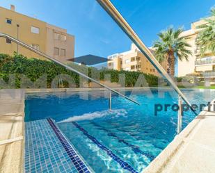 Piscina de Apartament en venda en Roquetas de Mar amb Aire condicionat, Calefacció i Jardí privat