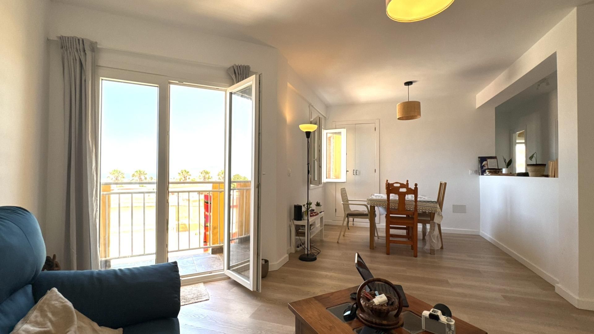 Living room of Apartment for sale in Tarifa  with Parquet flooring and Balcony