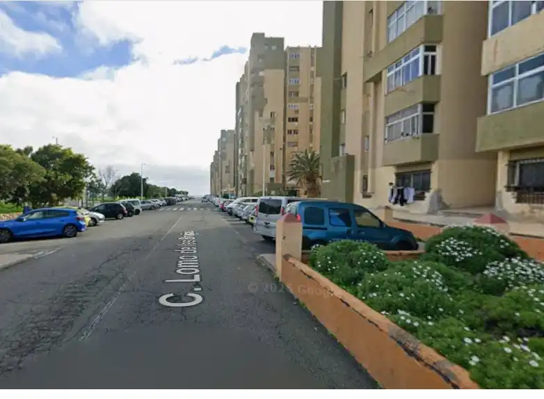 Vista exterior de Piso en venta en Telde