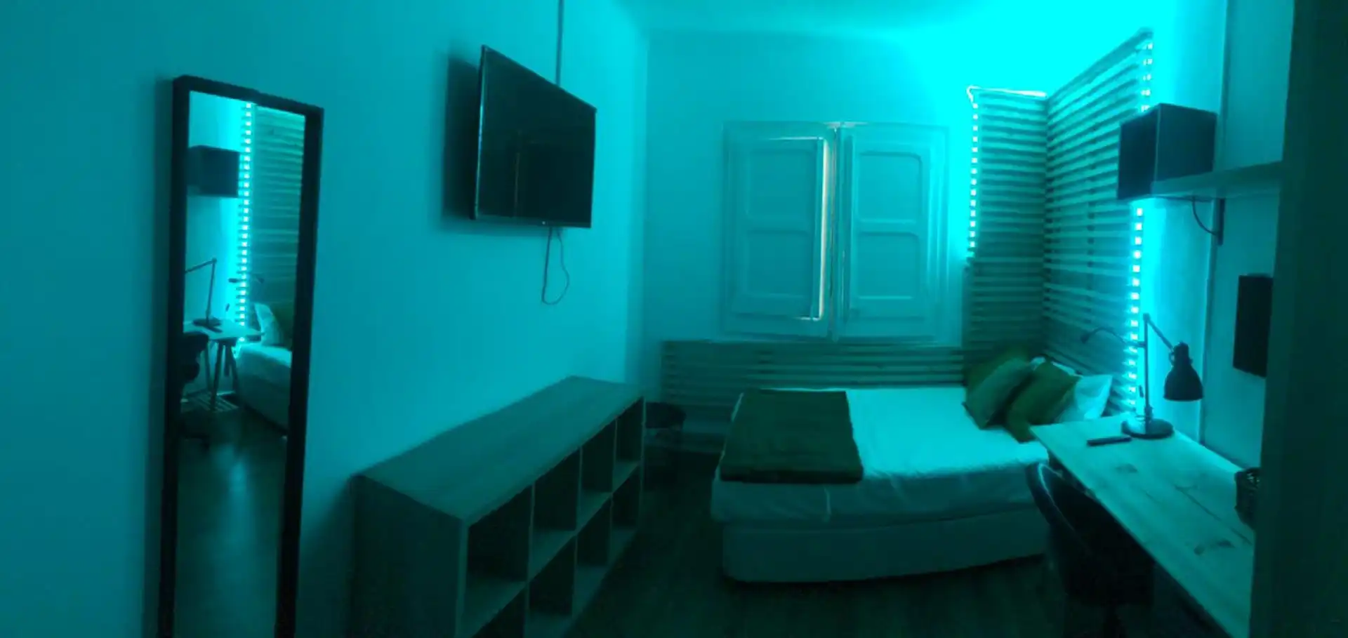 Bedroom of Flat for share in Barcelona  with Heating, Furnished and Washing machine
