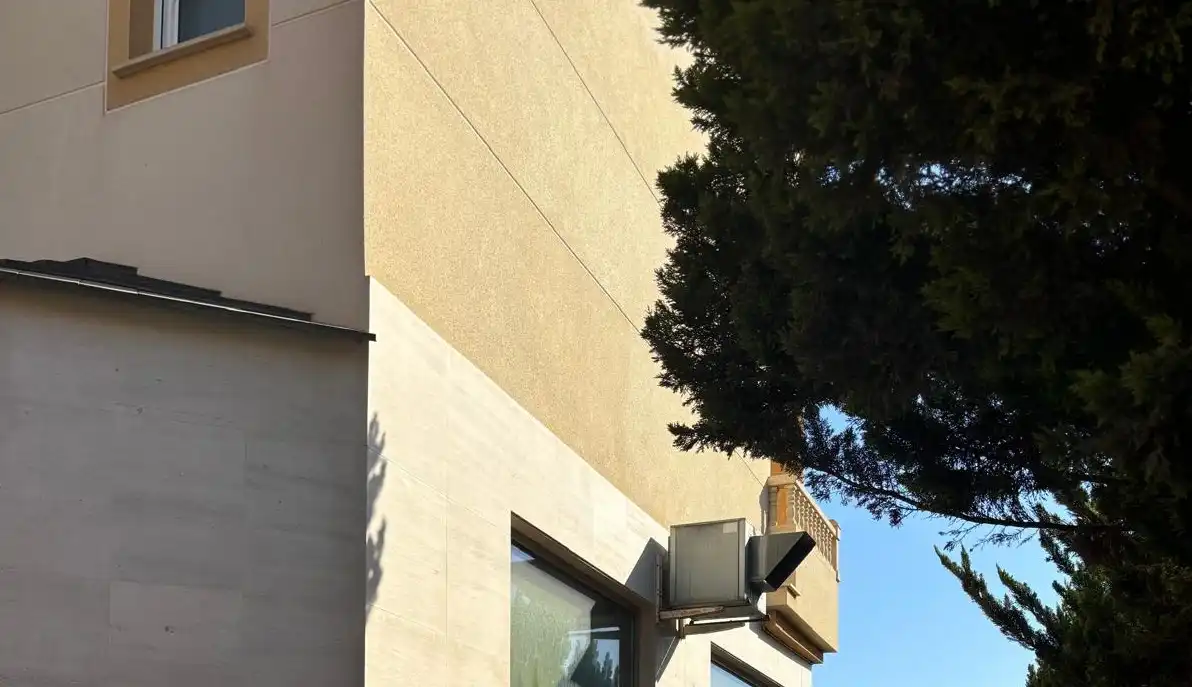 Außenansicht von Geschaftsraum zum Verkauf in Águilas mit Klimaanlage, Terrasse und Möbliert