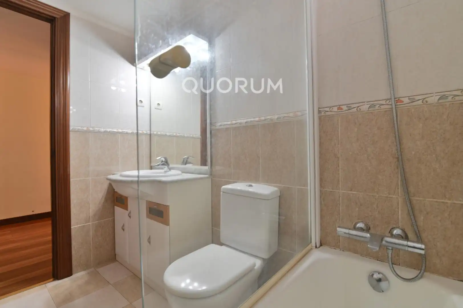 Bathroom of Flat for sale in Plentzia  with Heating and Storage room