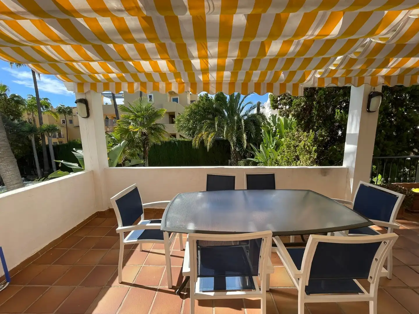 Piso con piscina en venta en Milla de Oro, imagen 24