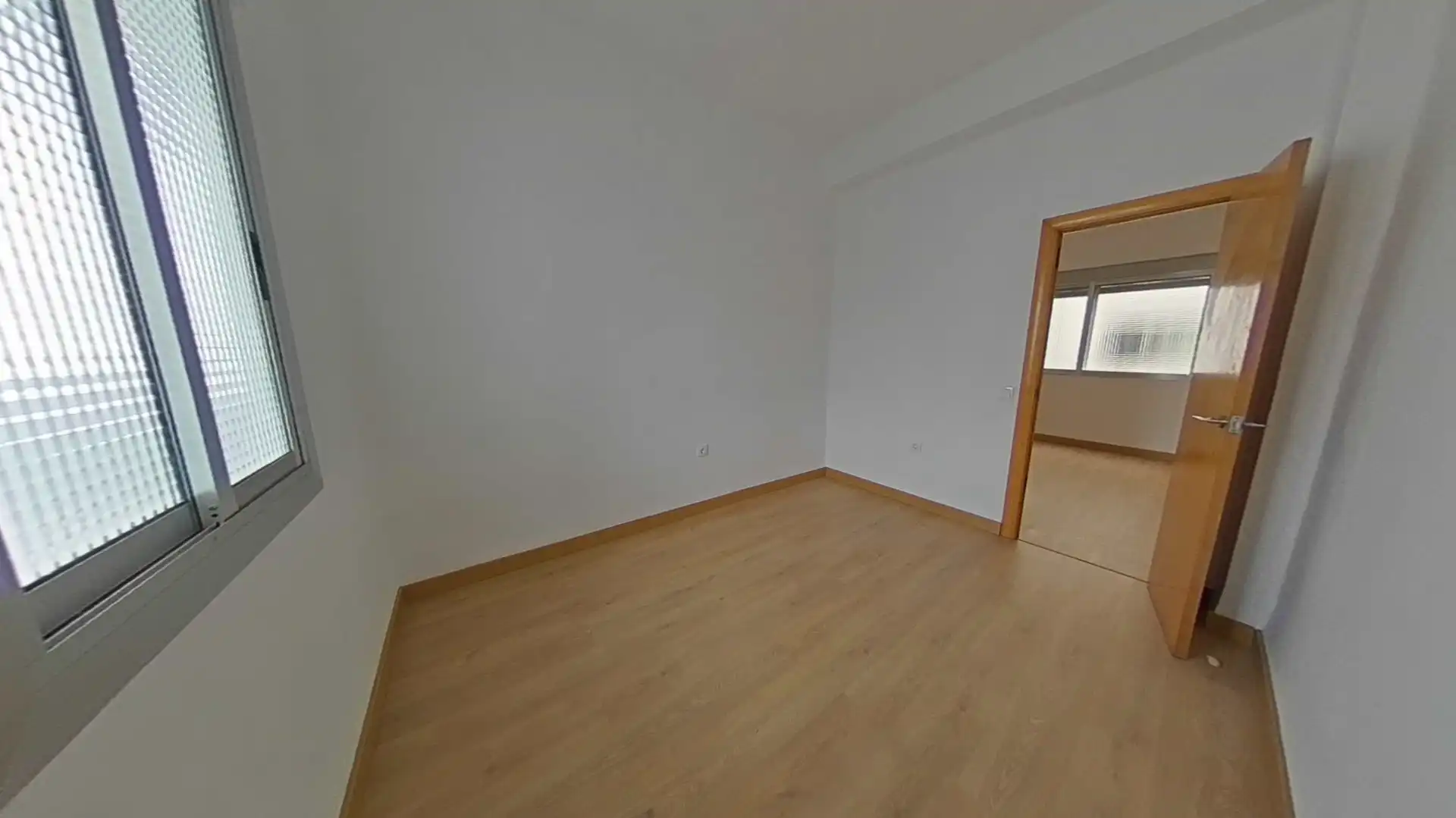 Bedroom of Flat for sale in Valencia