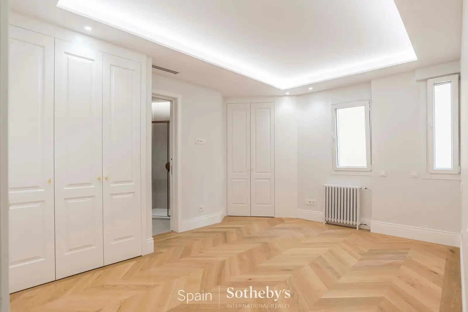 Dormitori de Apartament en venda en Madrid amb Aire condicionat i Calefacció