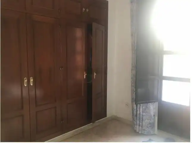 Habitación de Piso de alquiler en Sevilla con Aire acondicionado y Amueblado