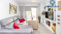 Sala d'estar de Planta baixa en venda en  Granada Capital amb Aire condicionat, Calefacció i Jardí privat