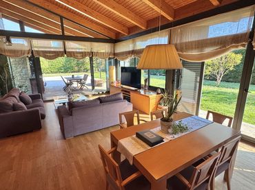 House with pool for sale in Sant Julià de Vilatorta