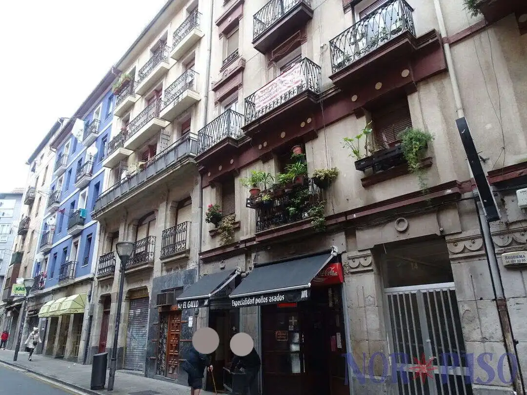 Exterior view of Commercial properties for sale in Bilbao 