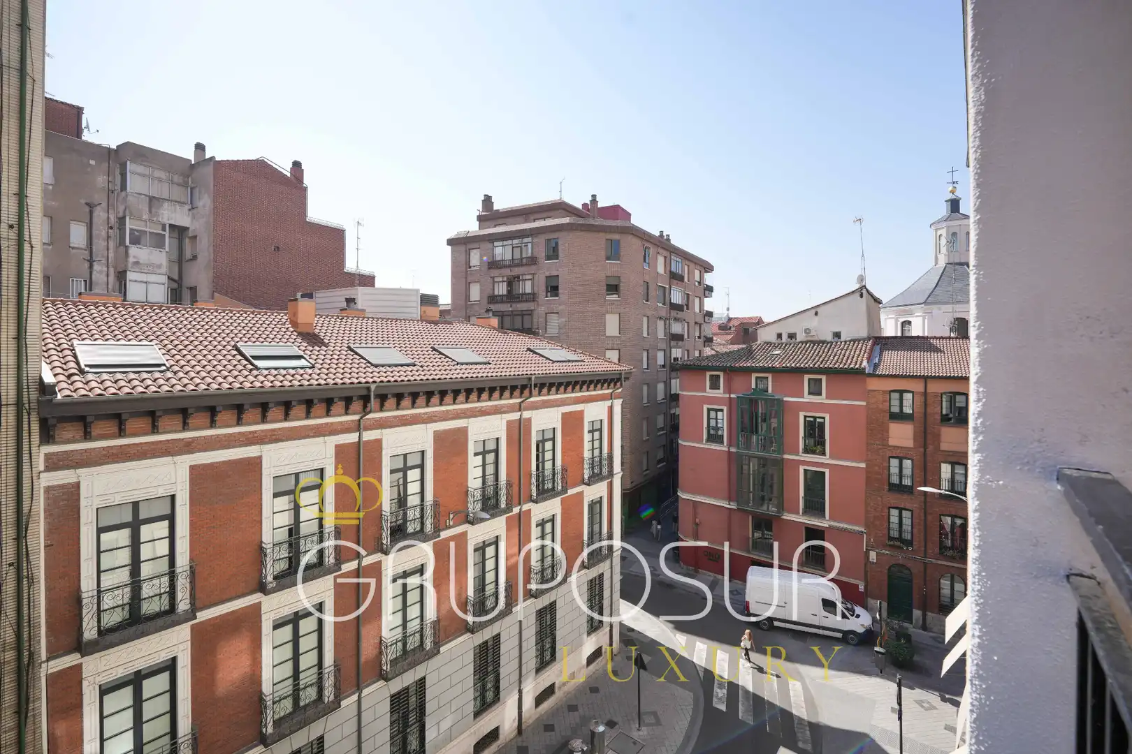Vista exterior de Pis en venda en Valladolid amb Calefacció, Terrassa i Forn