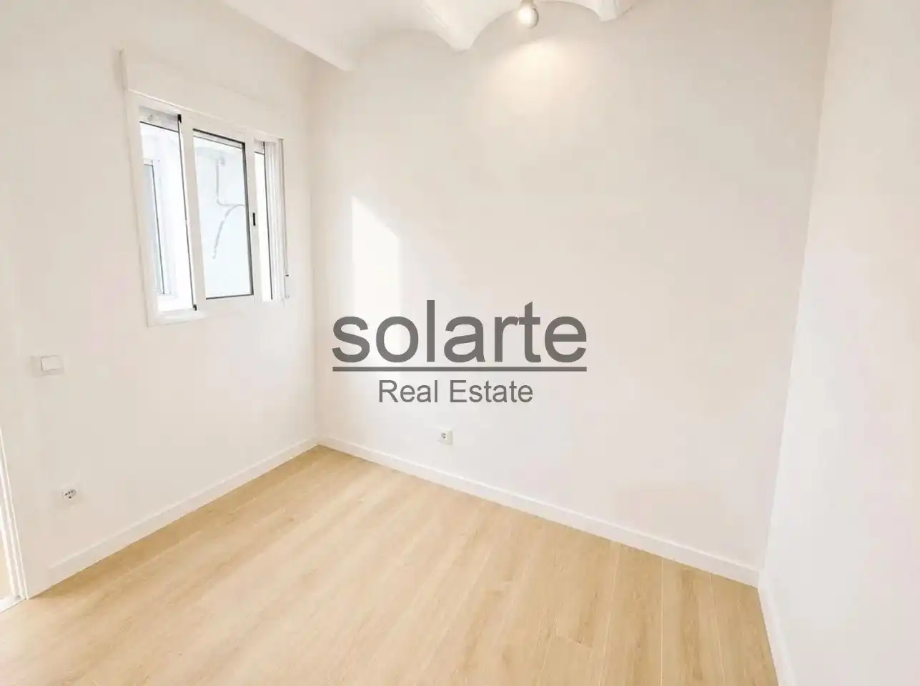 Planta baixa en venda a L'Hospitalet de Llobregat, Barcelona
