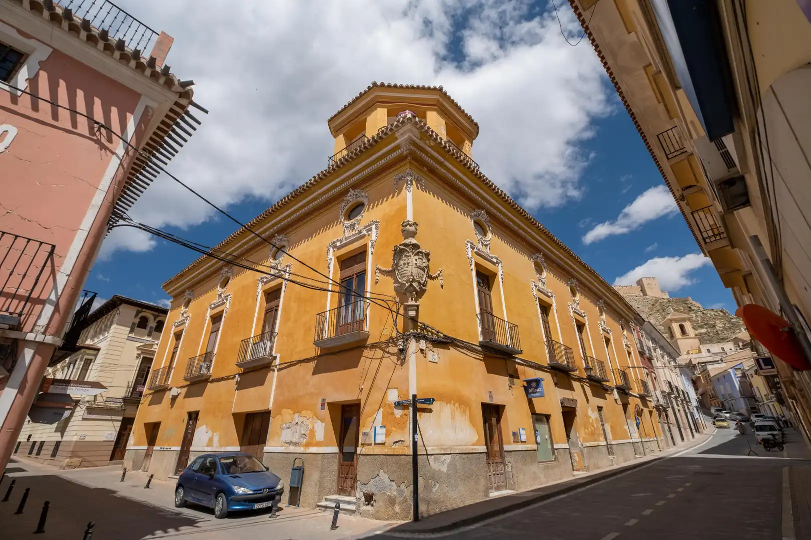 Vista exterior de Edifici en venda en Mula amb Alarma