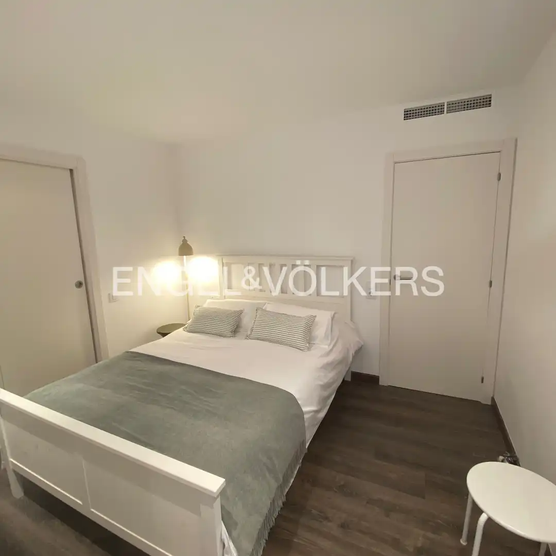 Schlafzimmer von Wohnung zur Miete in Sitges mit Klimaanlage, Heizung und Terrasse