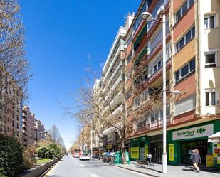 Vista exterior de Oficina en venda en  Granada Capital amb Calefacció