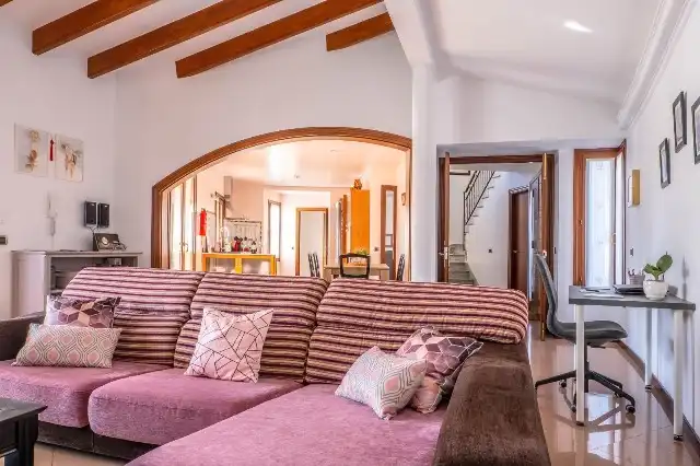 Villa mit Terrasse zum Verkauf in Cala Blanca, imagen 4