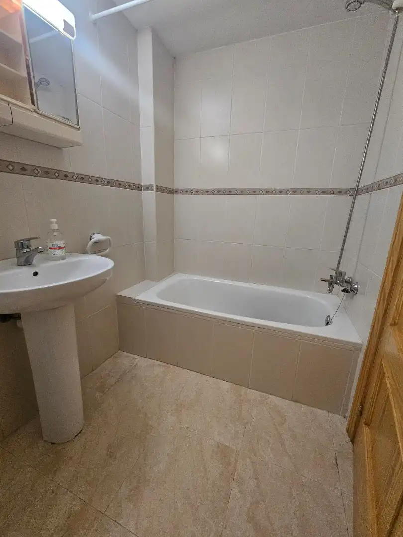 Baño de Piso en venta en  Palma de Mallorca con Aire acondicionado, Amueblado y Balcón