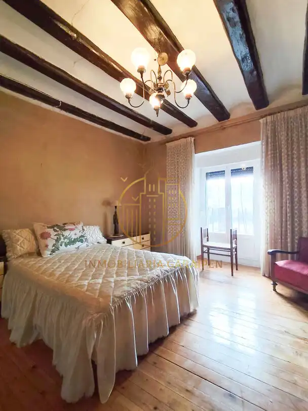 Schlafzimmer von Haus oder Chalet zum Verkauf in Aibar / Oibar mit Terrasse und Balkon