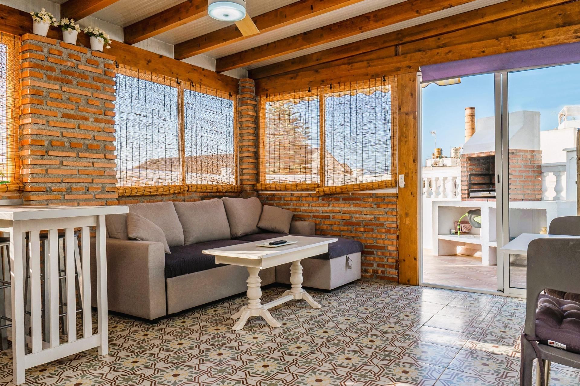 Terrace of House or chalet for sale in Salobreña  with Air Conditioner, Heating and Private garden