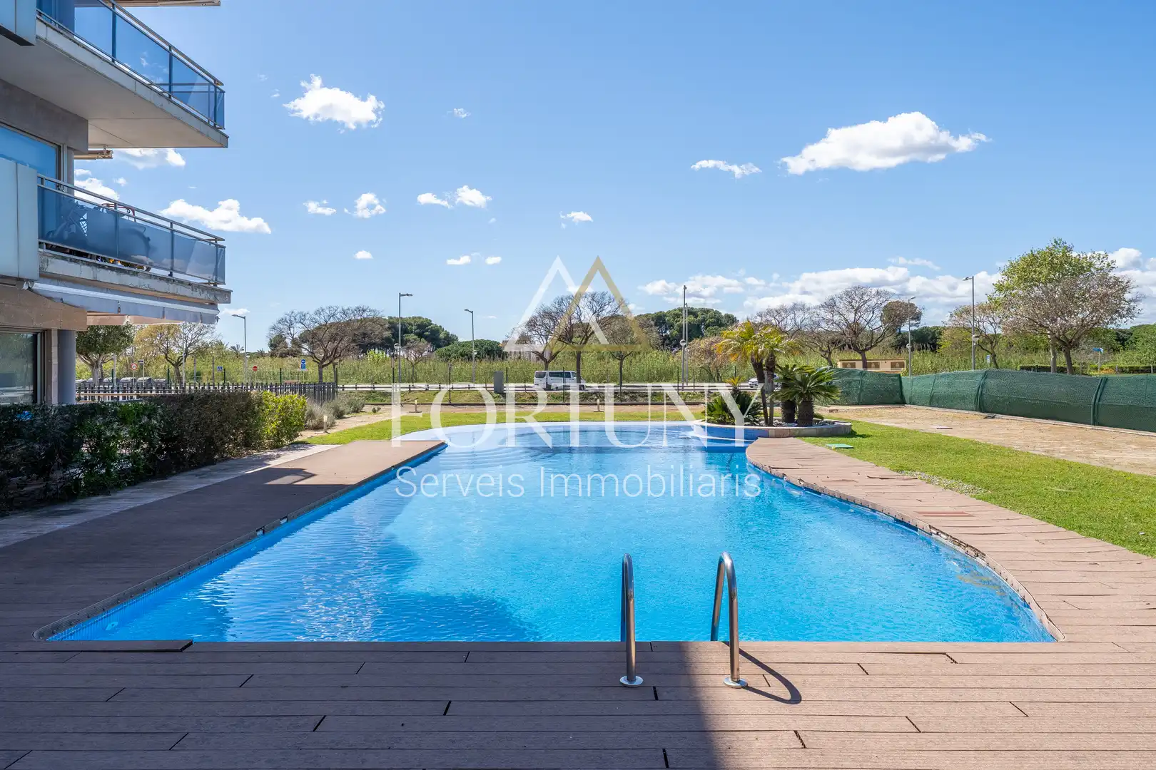 Garten von Dachboden zum Verkauf in Cambrils mit Klimaanlage, Abstellraum und Schwimmbad