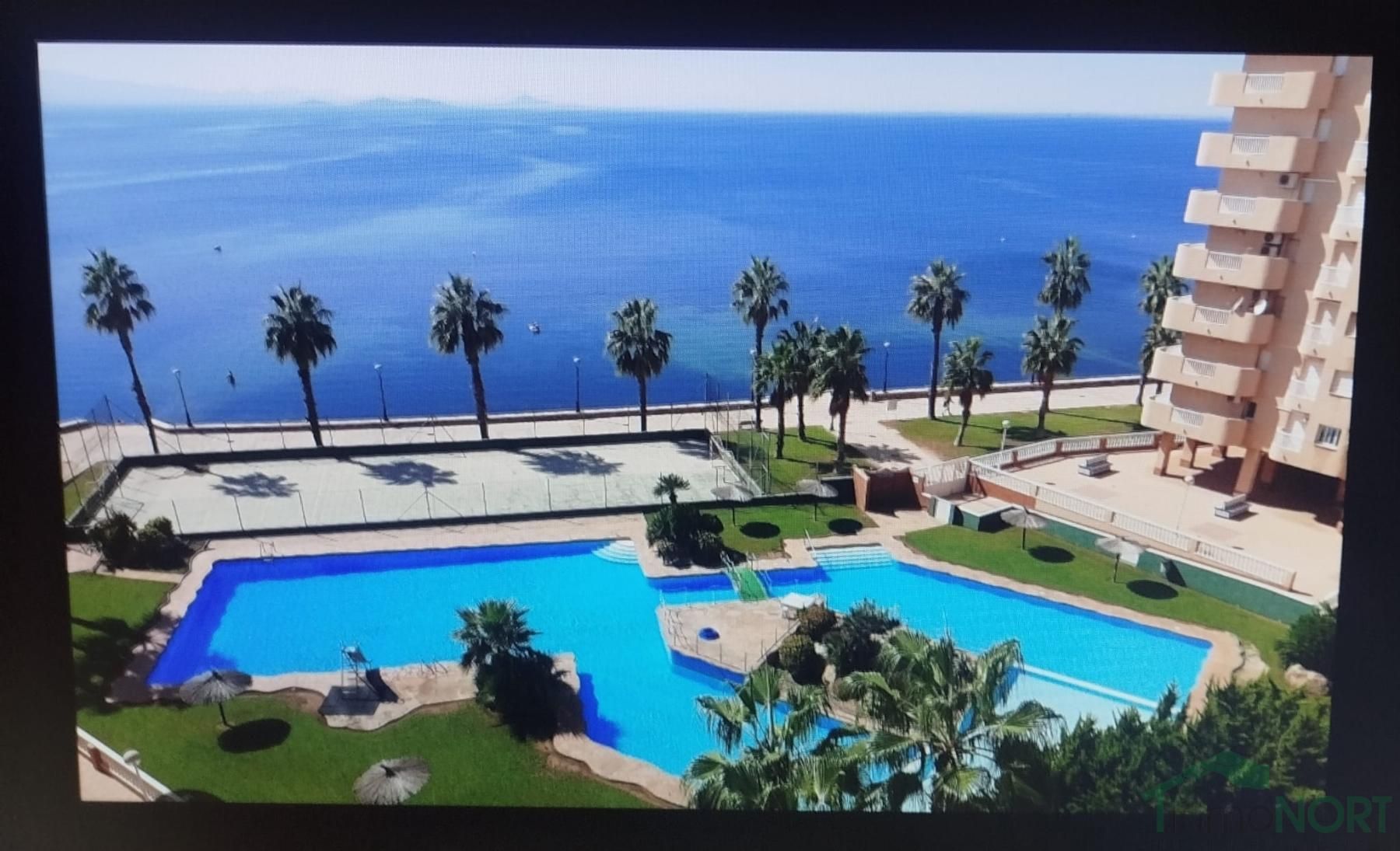 Piscina de Ático en venta en La Manga del Mar Menor