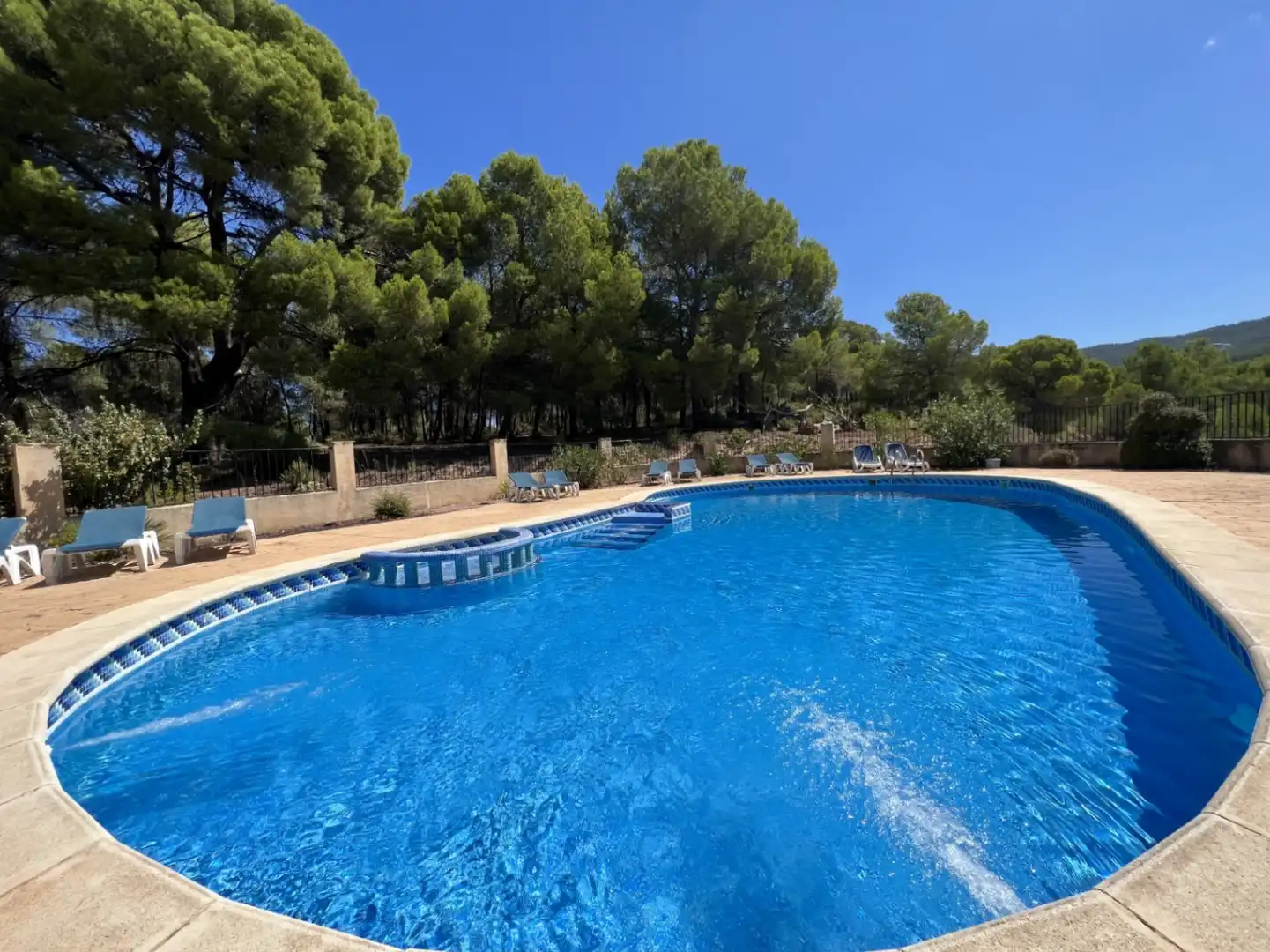 Piscina de Finca rústica en venta en Ibi con Aire acondicionado, Jardín privado y Trastero