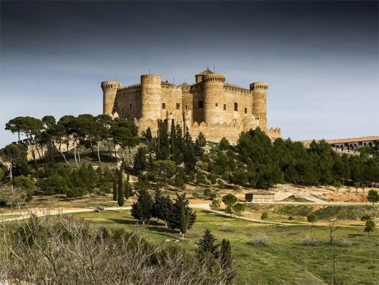 Vista exterior de Pis de lloguer en Belmonte amb Jardí privat